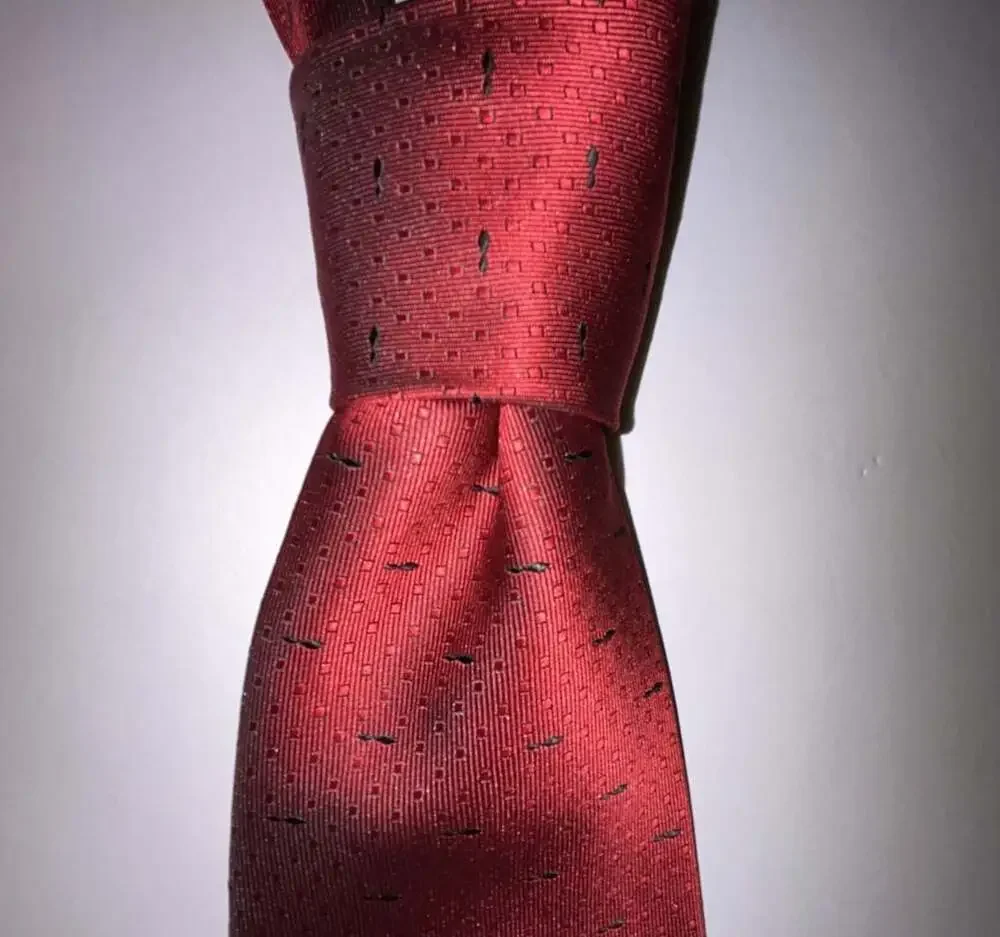 Ermenegildo Zegna Silk Tie in Red with Micro Dot Pattern